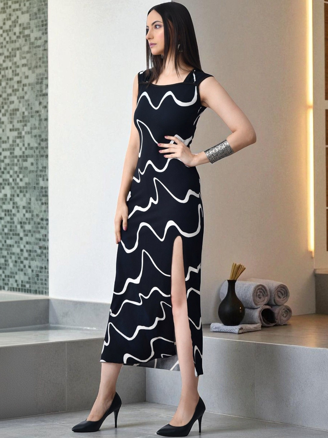 ZEUGEN Print Bodycon Maxi Dress
