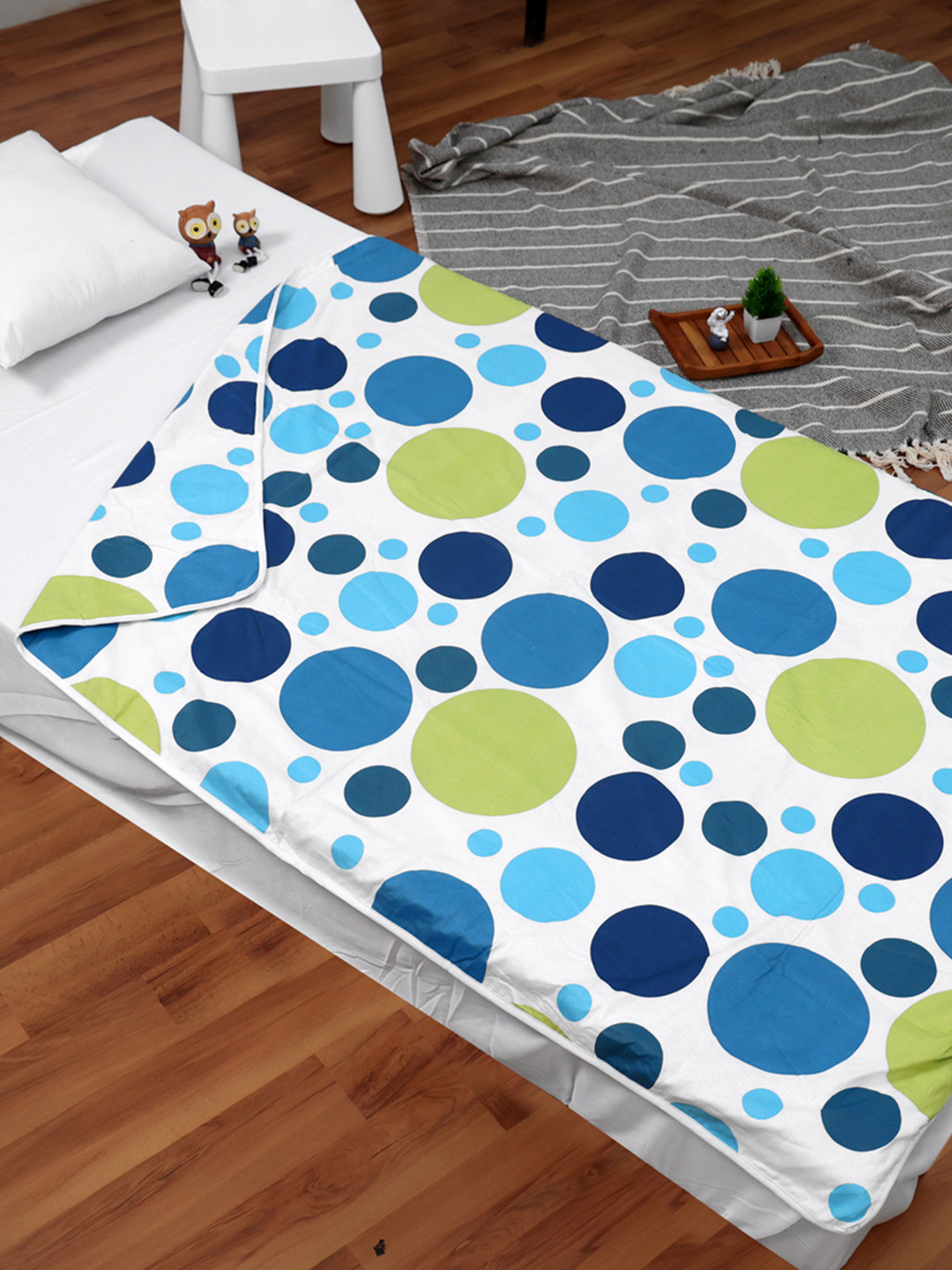 Divine Casa Blue Lagoon Geometric Cotton AC Room 120 GSM Single Kids Dohar Blanket