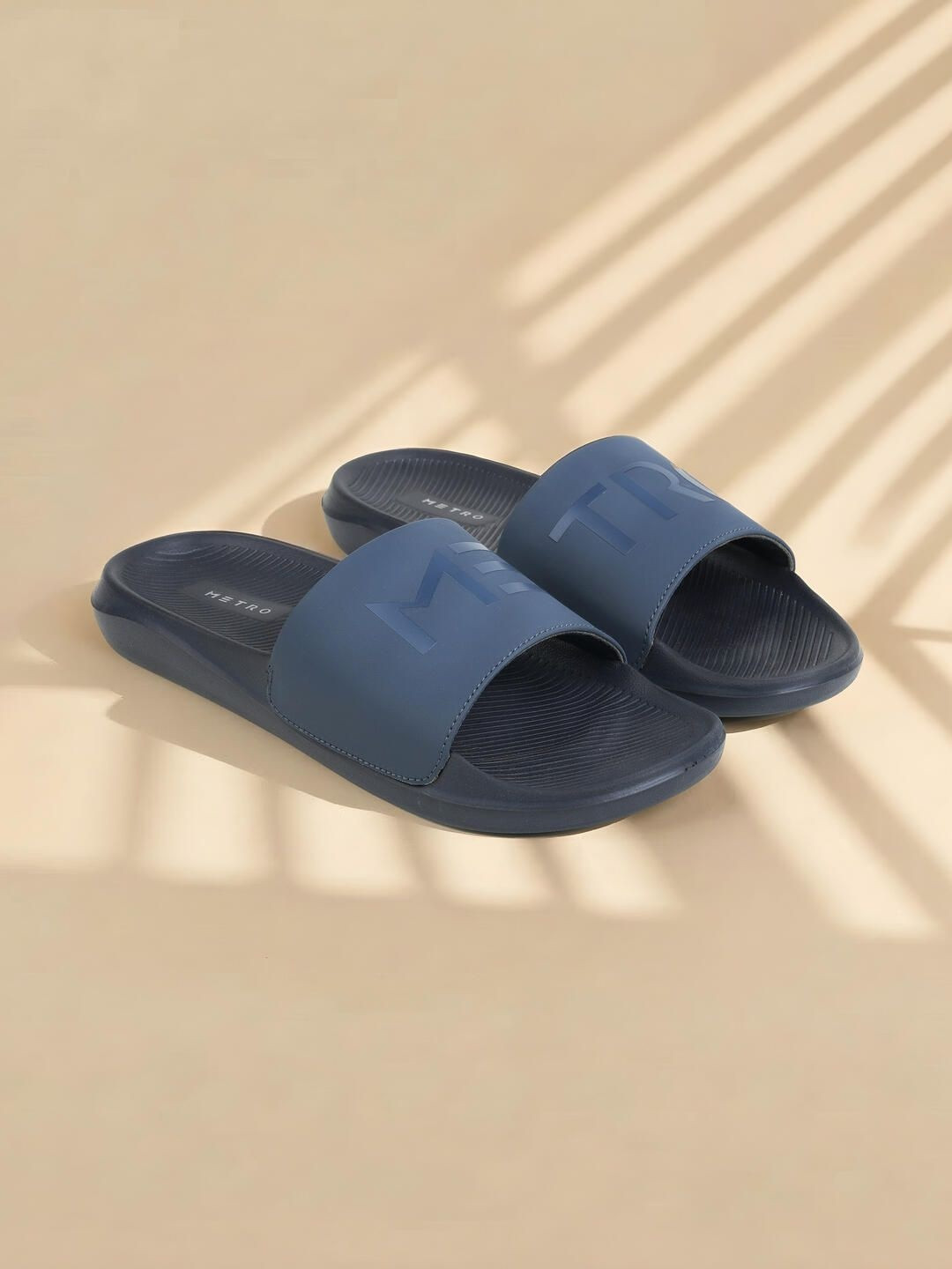 Metro Men Sliders