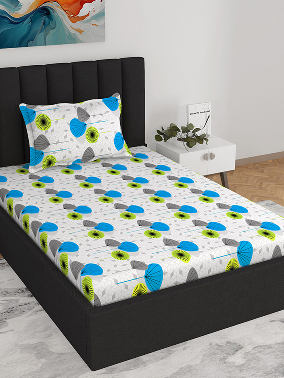 Divine Casa White & Blue Geometric Cotton 144TC Fitted Single Bedsheet with 1 Pillow Coves