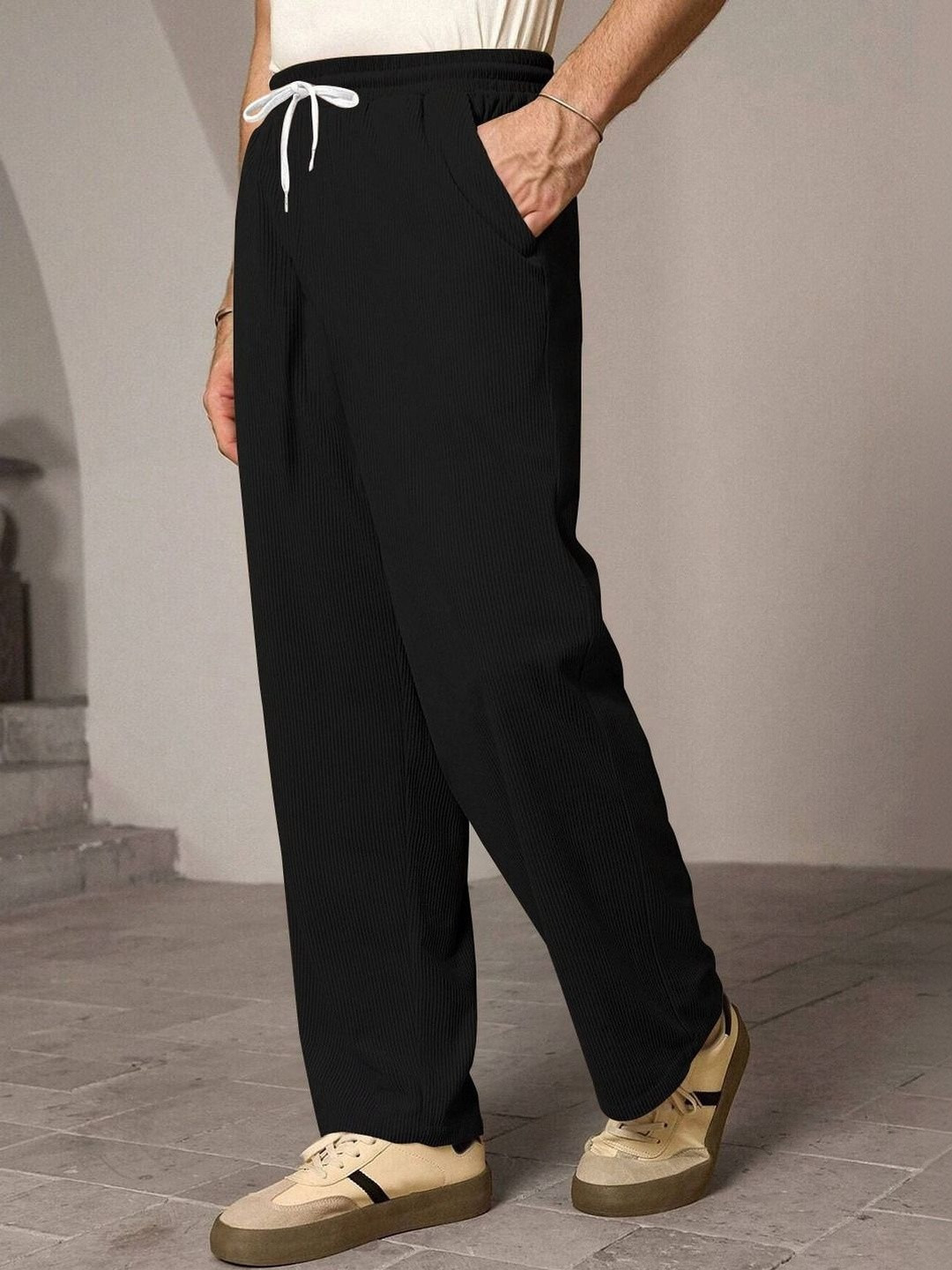 CHROVEL Men Relaxed Fit Joggers