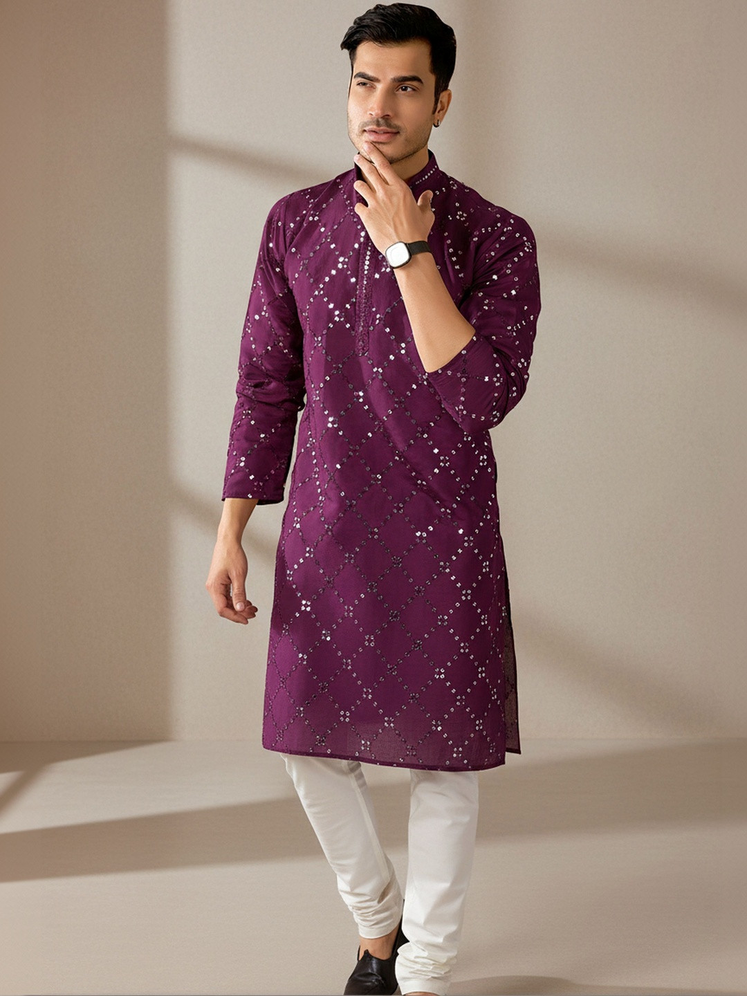 INDIROOP Men Geometric Embroidered Mandarin Collar Regular Sleeves Kurta
