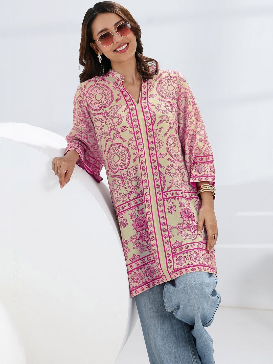 Libas Women Pink Ethnic Motif Printed Straight Short Kurti