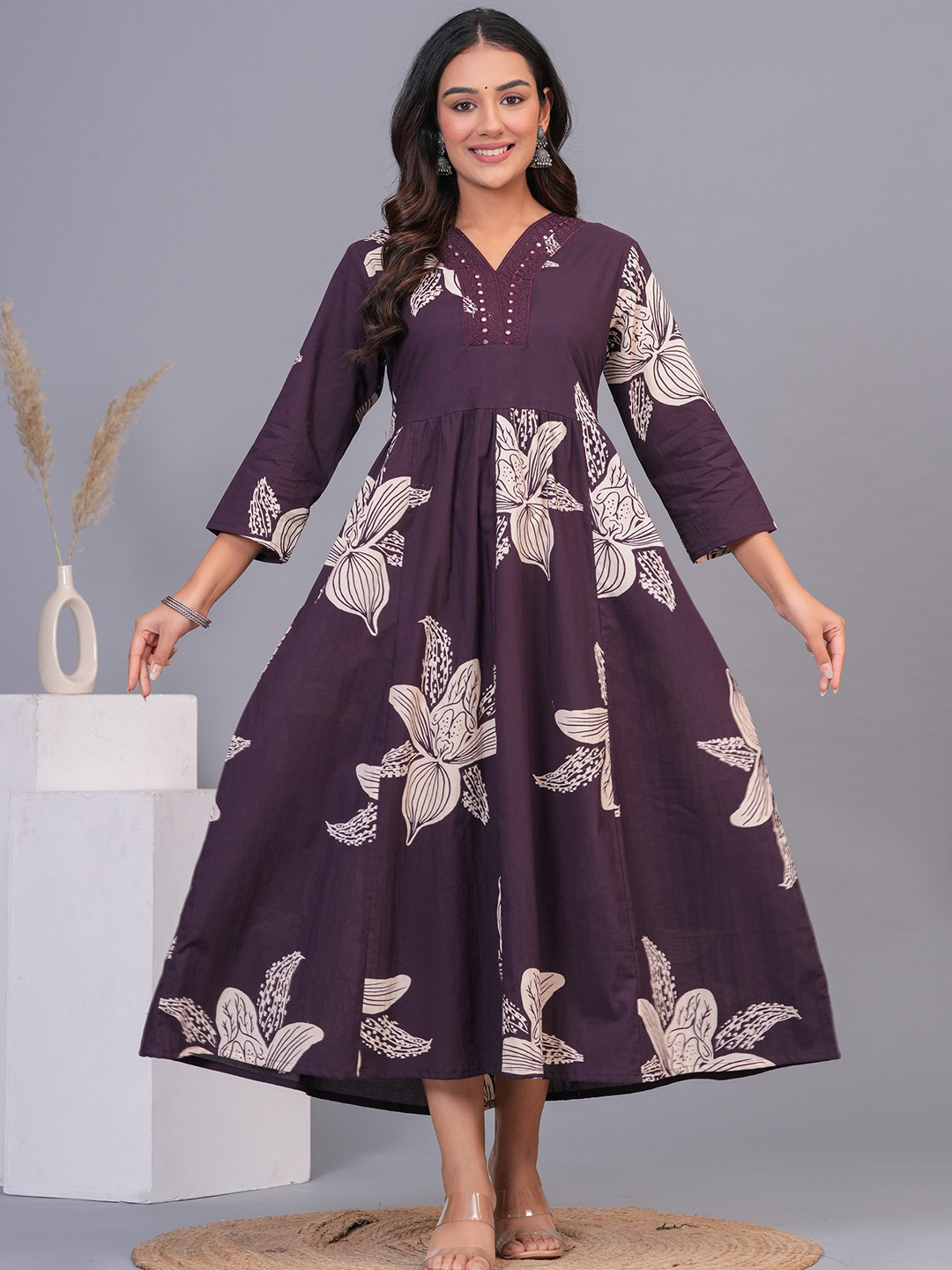 CTMTEX Women Floral Printed Mirror Work Floral Anarkali Kurta