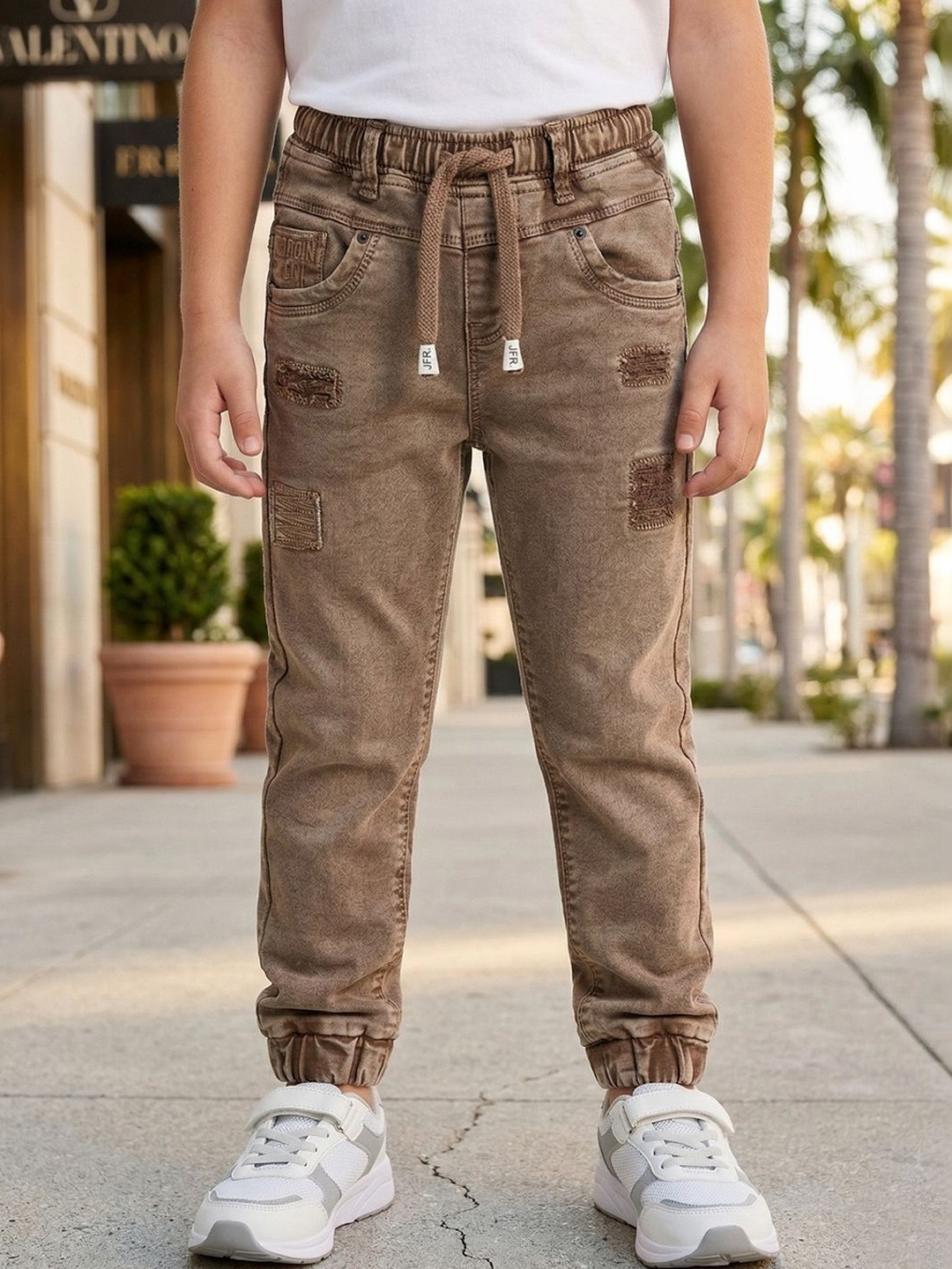 JFR Boys Jogger Mid-Rise Low Distress Jeans