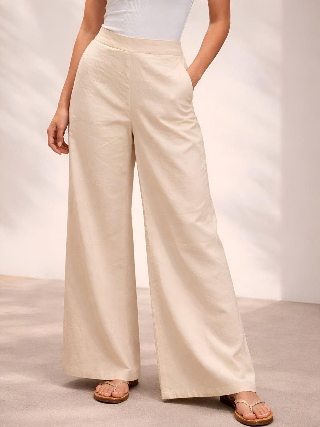 HERE&NOW Women Easy Wash Cotton Mid-Rise Trousers