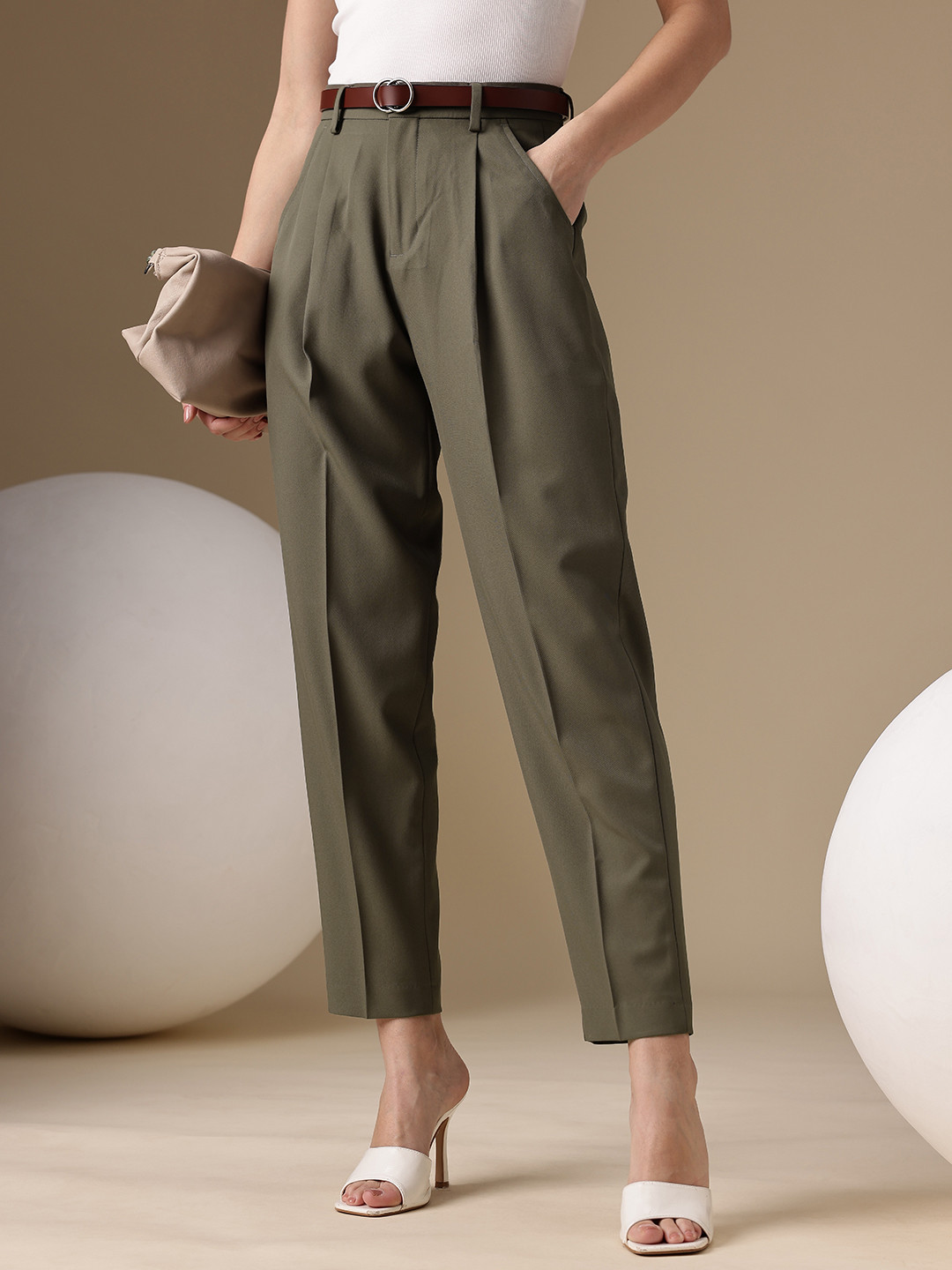 Chemistry Women Pleated Trousers With Belt