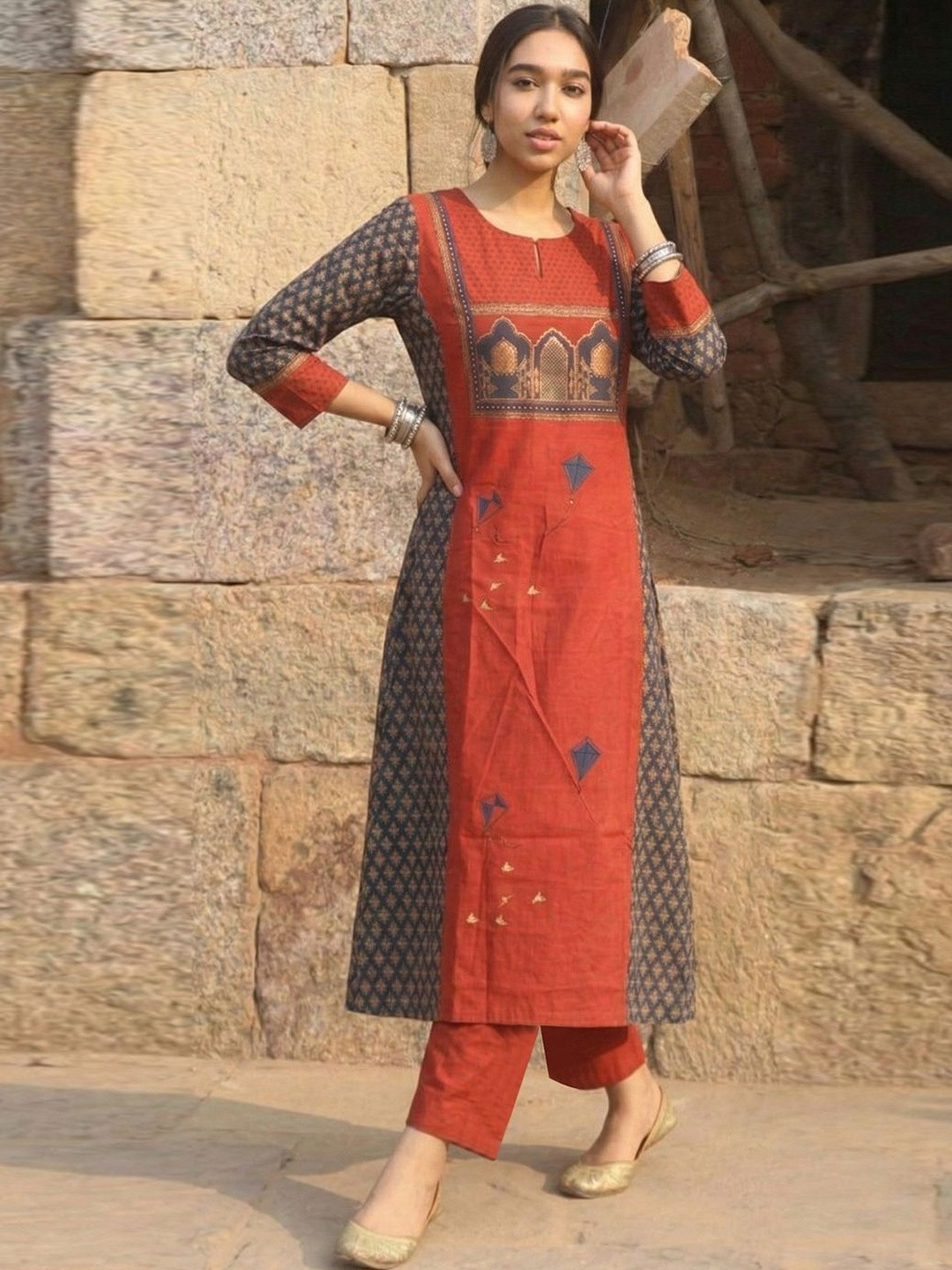 SZN Women Printed Regular Kurta with Trousers