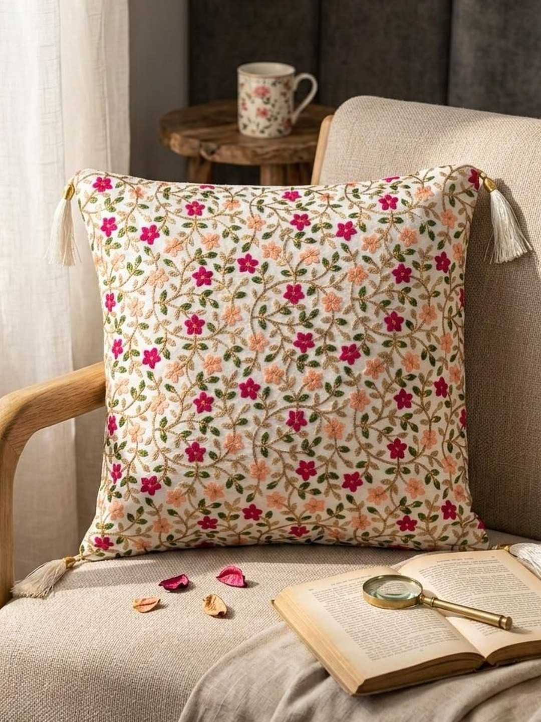 MONKDECOR Peach-Coloured & Pink Floral Square Cushion Covers