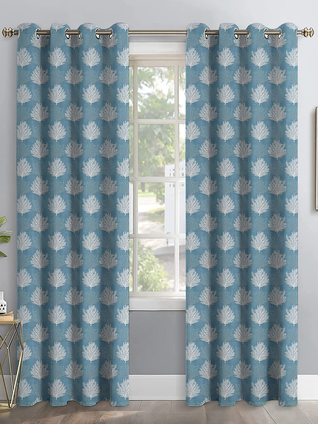 Aura Blue & White Set of 2 Door Curtain