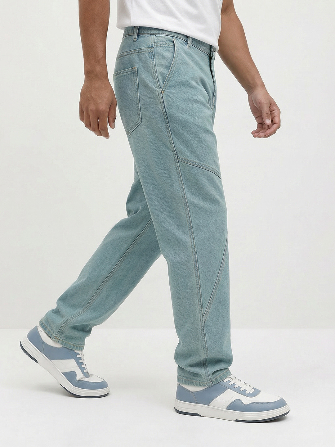 The Roadster Life Co. Men Pure Cotton Straight Fit Mid-Rise Jeans