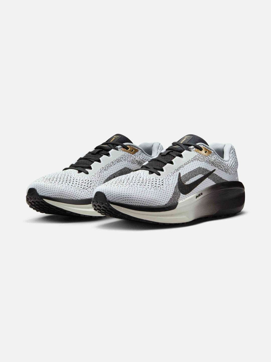 Nike Winflo 11 SE Men's Road Running Shoes