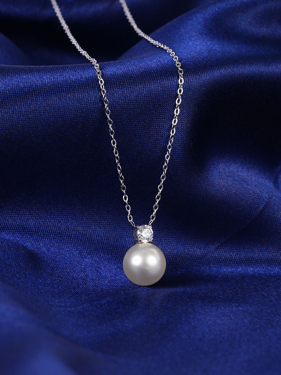 NAITRA 18K Gold Plated Pearl Pendant Waterproof & Anti-Tarnish Dainty Necklace