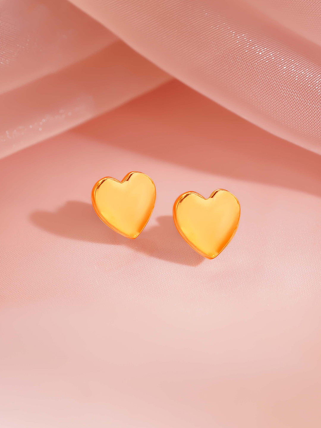 NAITRA 18K Gold Plated Glossy Heart Waterproof & Anti-Tarnish Medium Stud Earrings