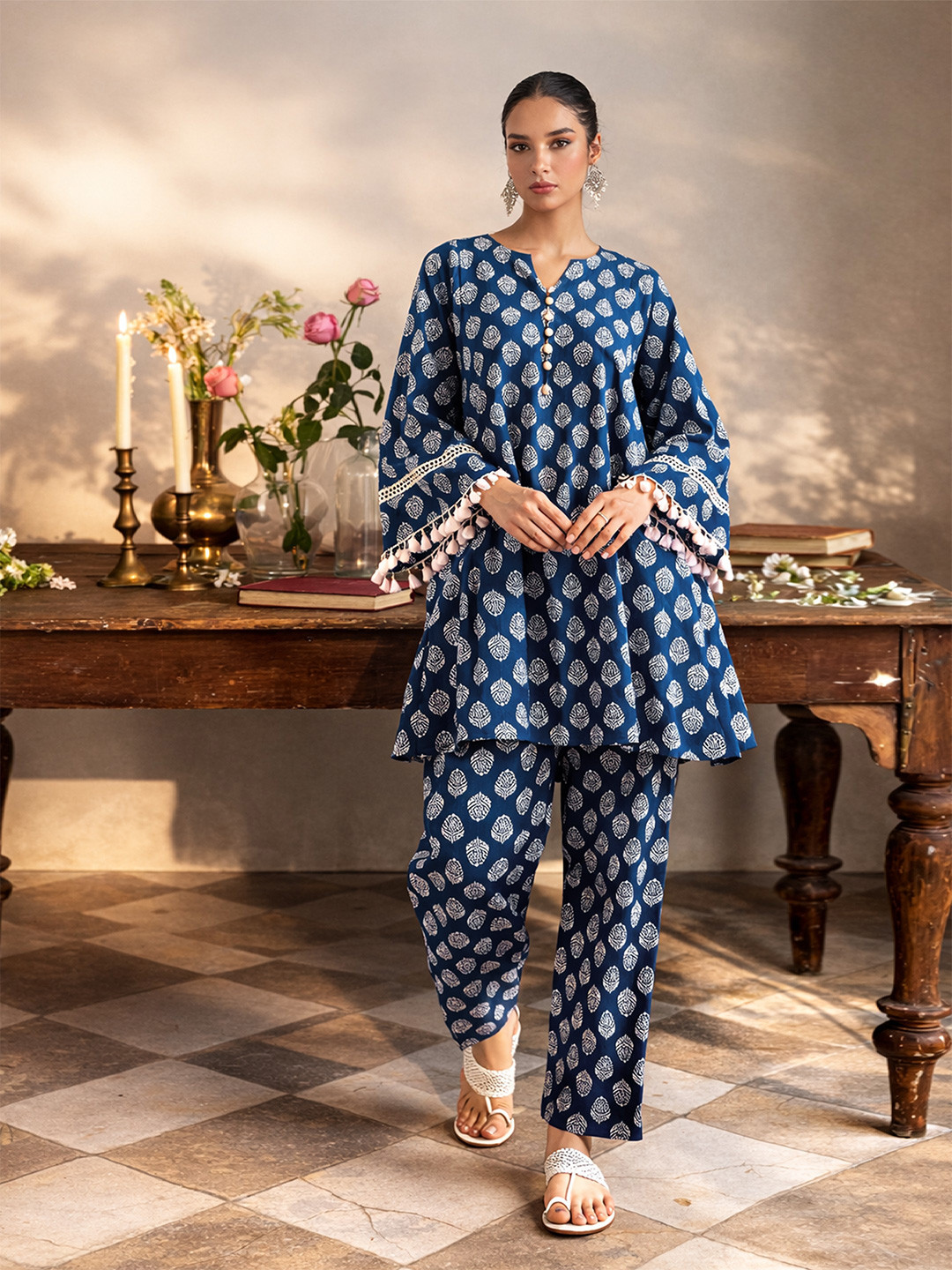 Shae by SASSAFRAS Women Ethnic Printed Thread Work Pure Cotton Kurta & Farshi Trousers