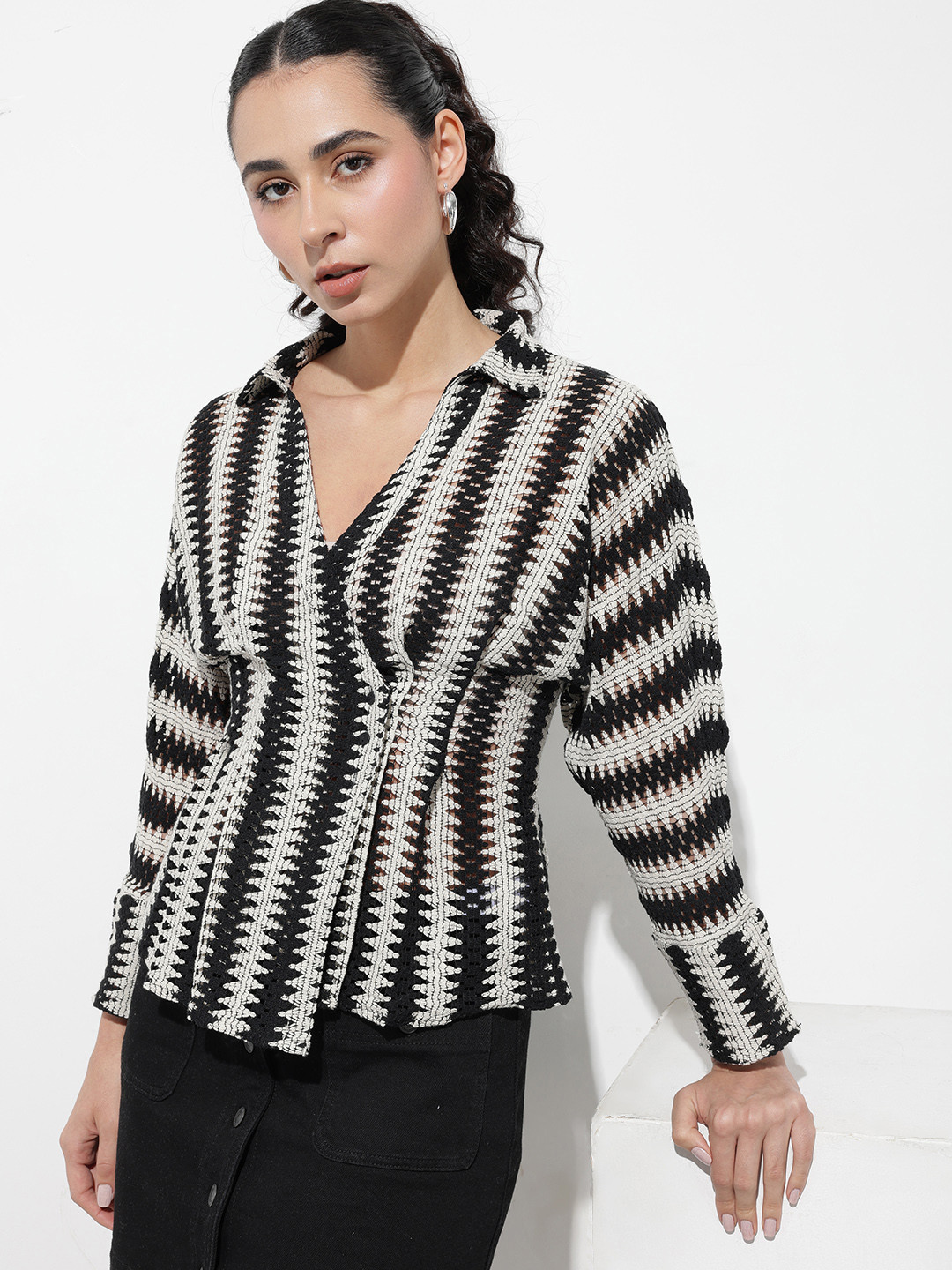 Roadster Striped Pure Cotton Cuffed Sleeves Shirt