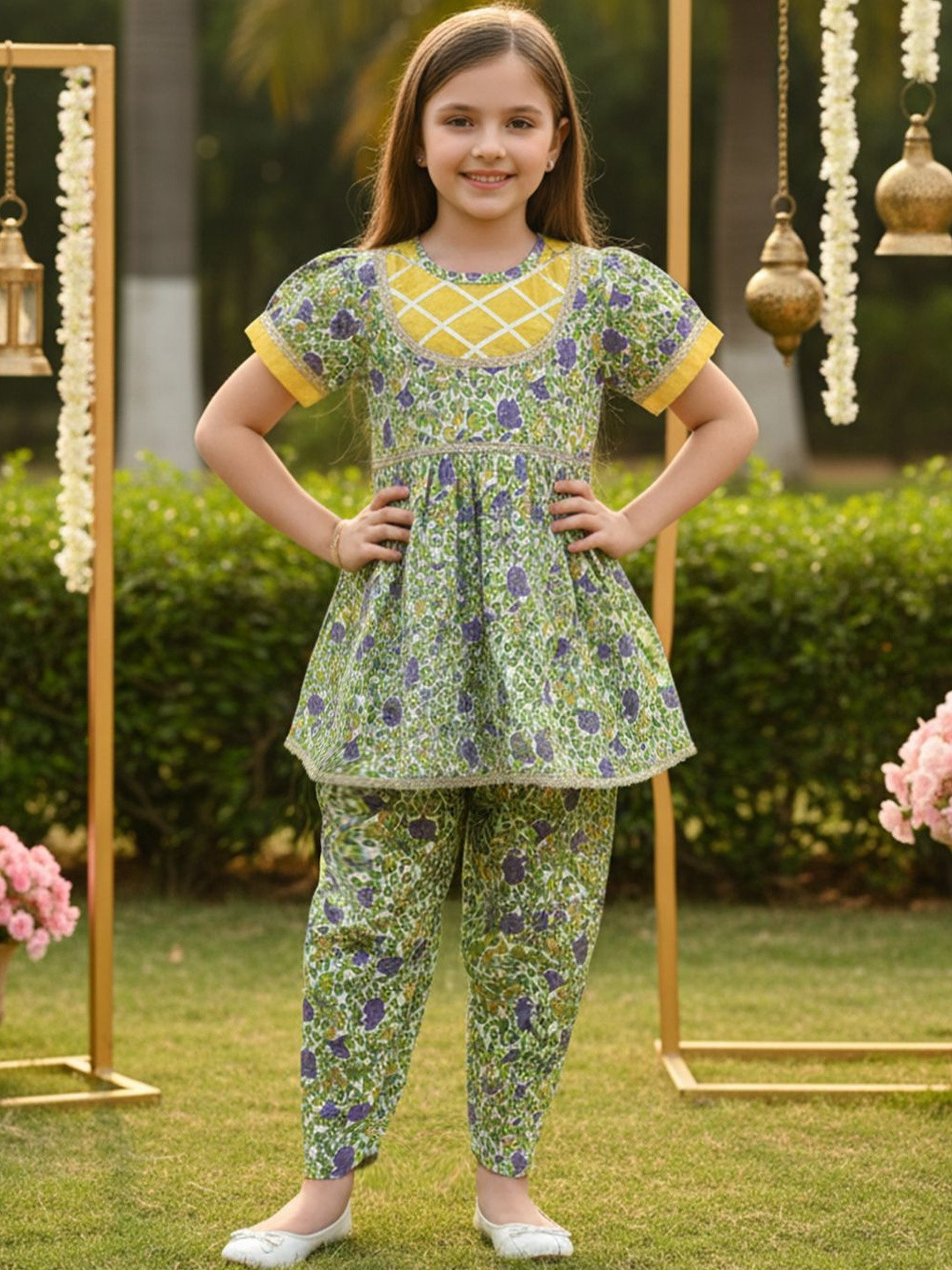 Cutiekins Girls Floral Printed Regular Gotta Patti Pure Cotton Kurti with Pyjamas
