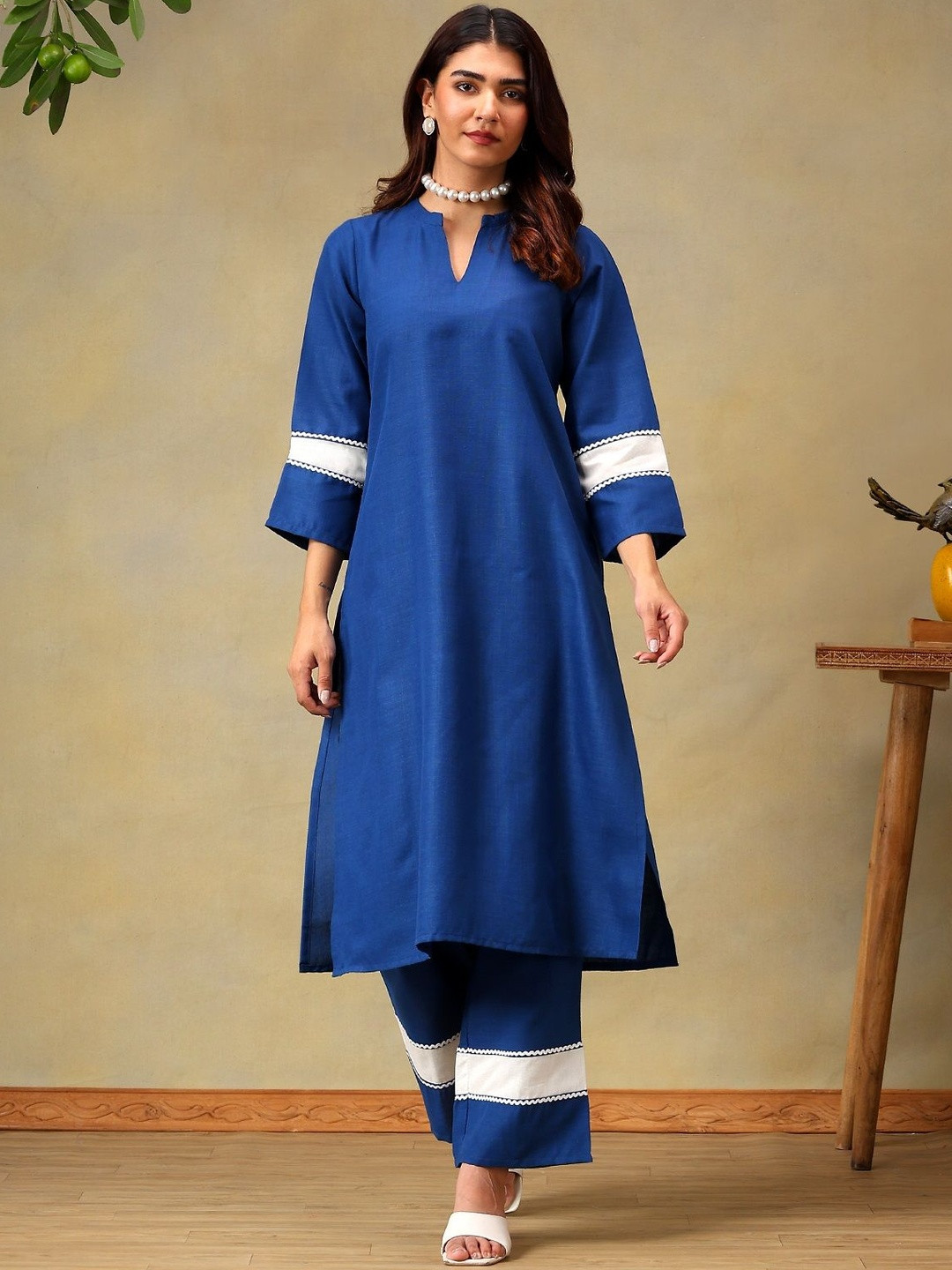 Bani Women Kurta Trouser Set
