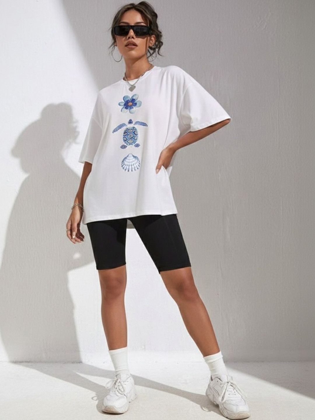 COLORCART Women Graphic Printed Oversized T-shirt