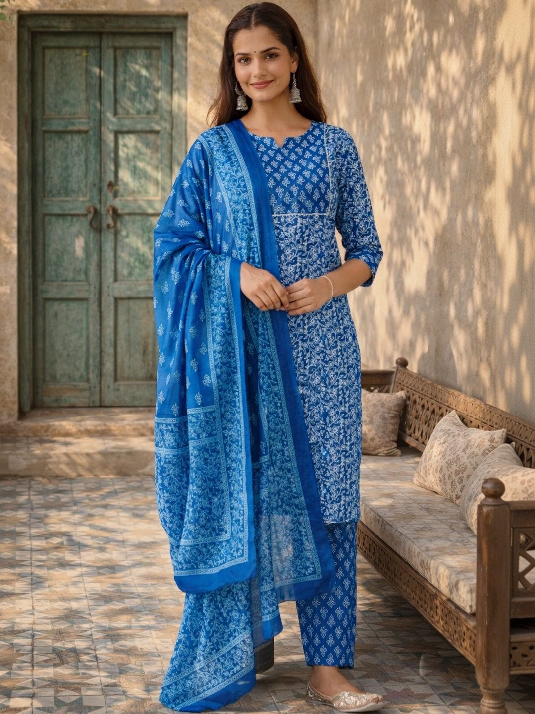 KINDA DESI Women Ethnic Motifs Printed Regular Kurta with Trousers & With Dupatta
