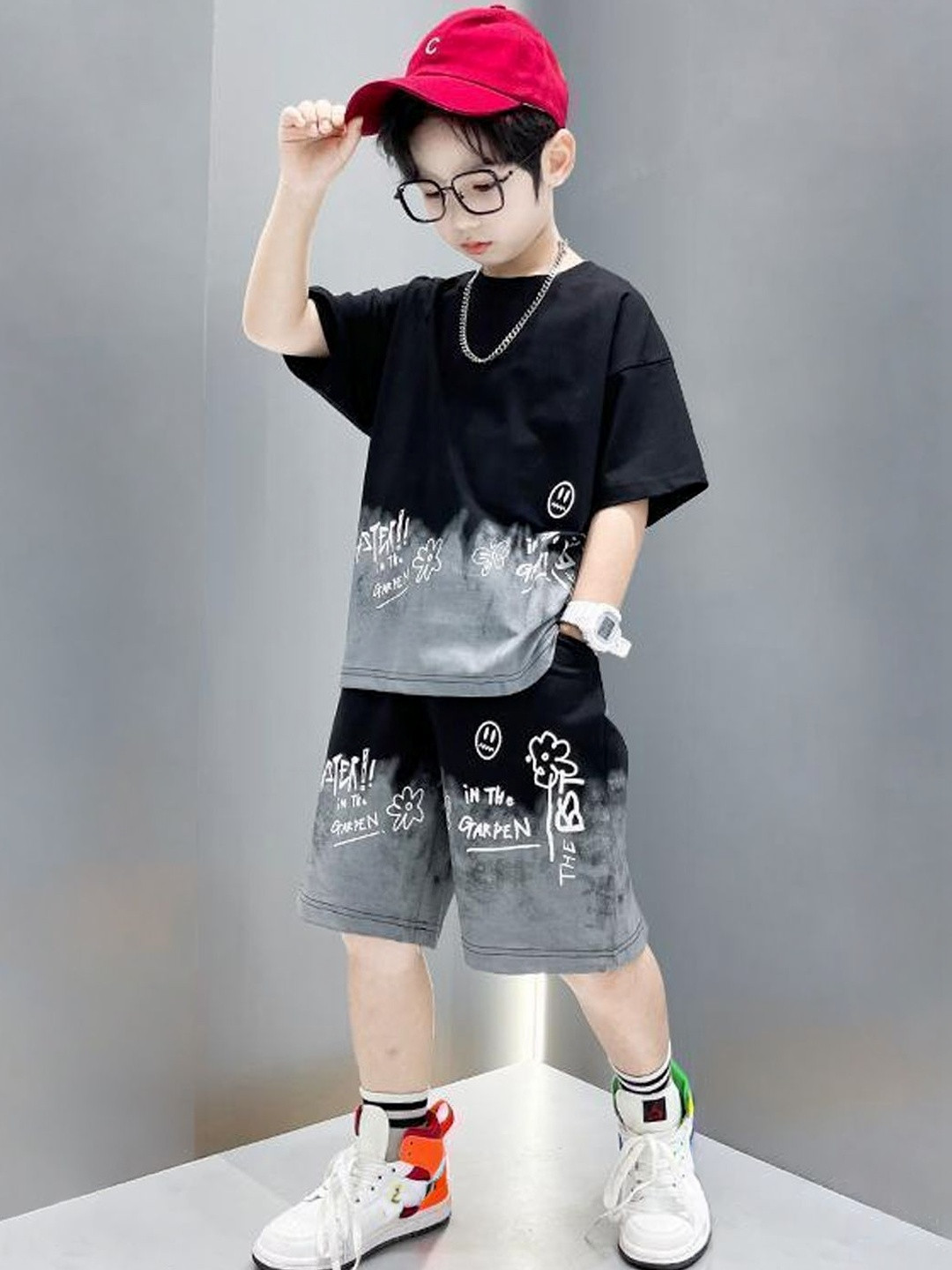 Xsole Boys Printed T-shirt with Shorts