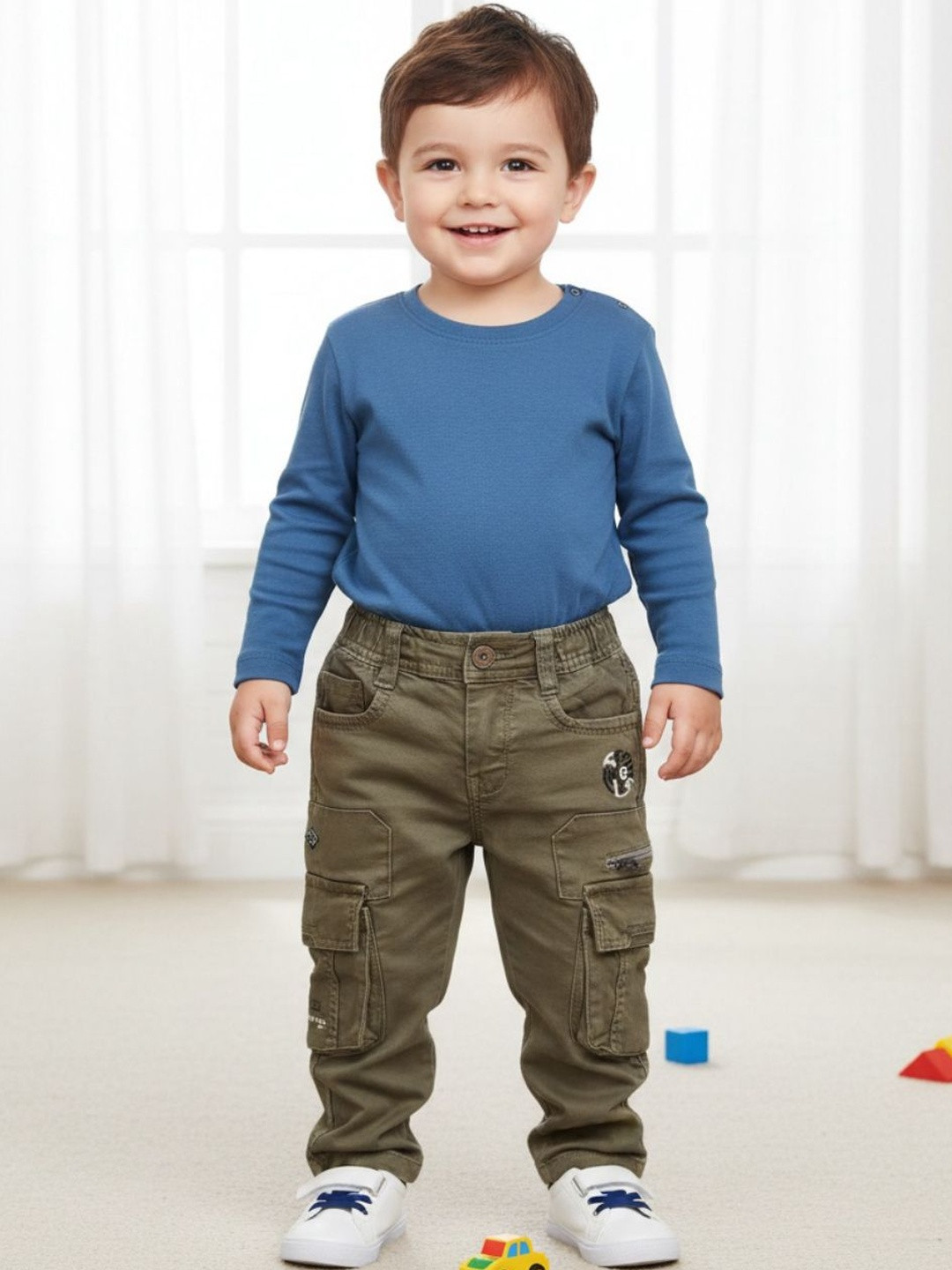 V-Mart Boys Regular Fit Mid-Rise Stretchable Jeans