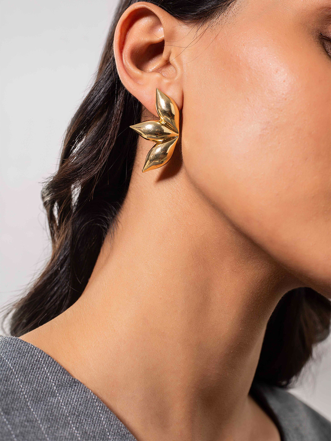 MINJI AND CO. Contemporary Studs Earrings