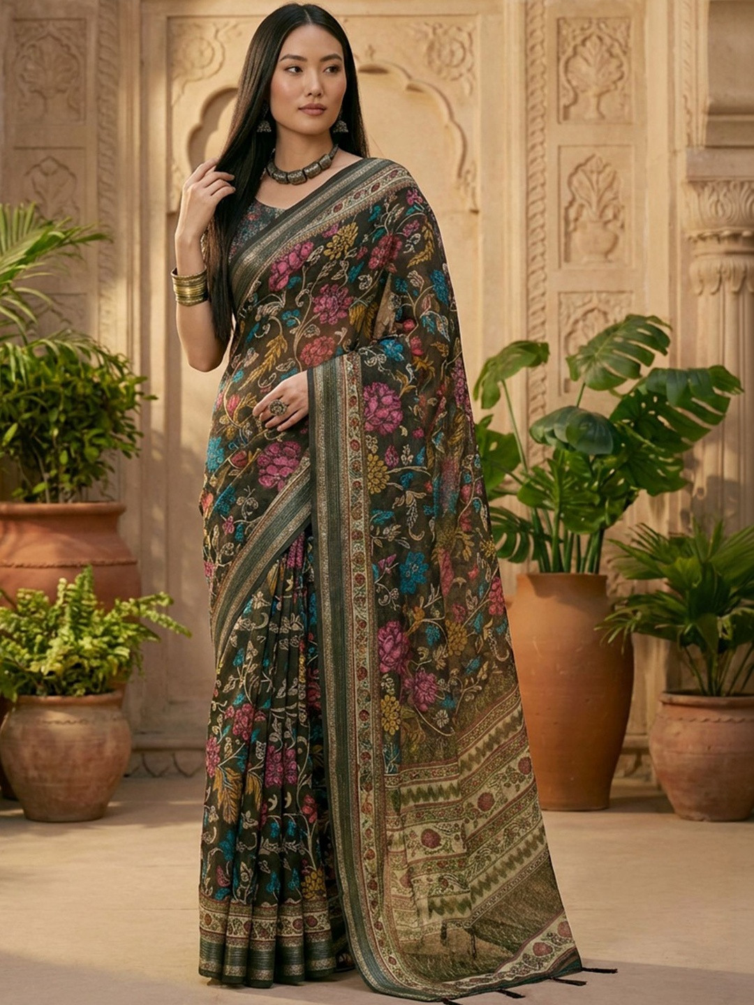 SHADOW & SAINING Women Dark Green Linen Cotton Digital Printed Floral Sarees