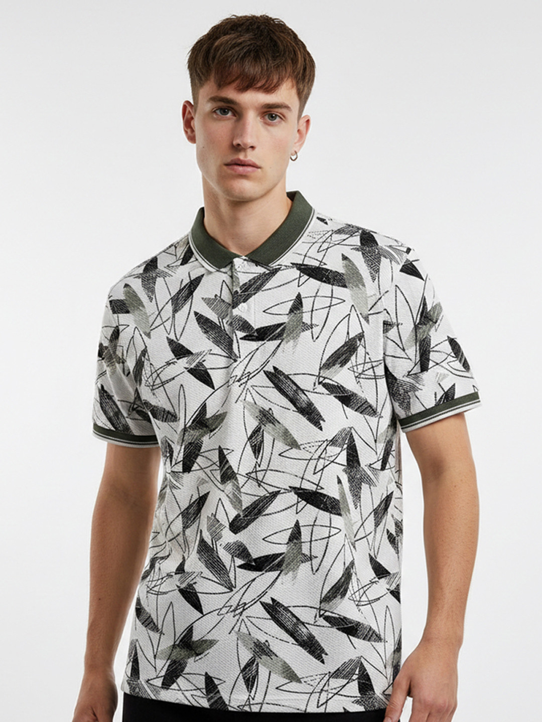 glitchez Men Printed Polo Collar T-shirt
