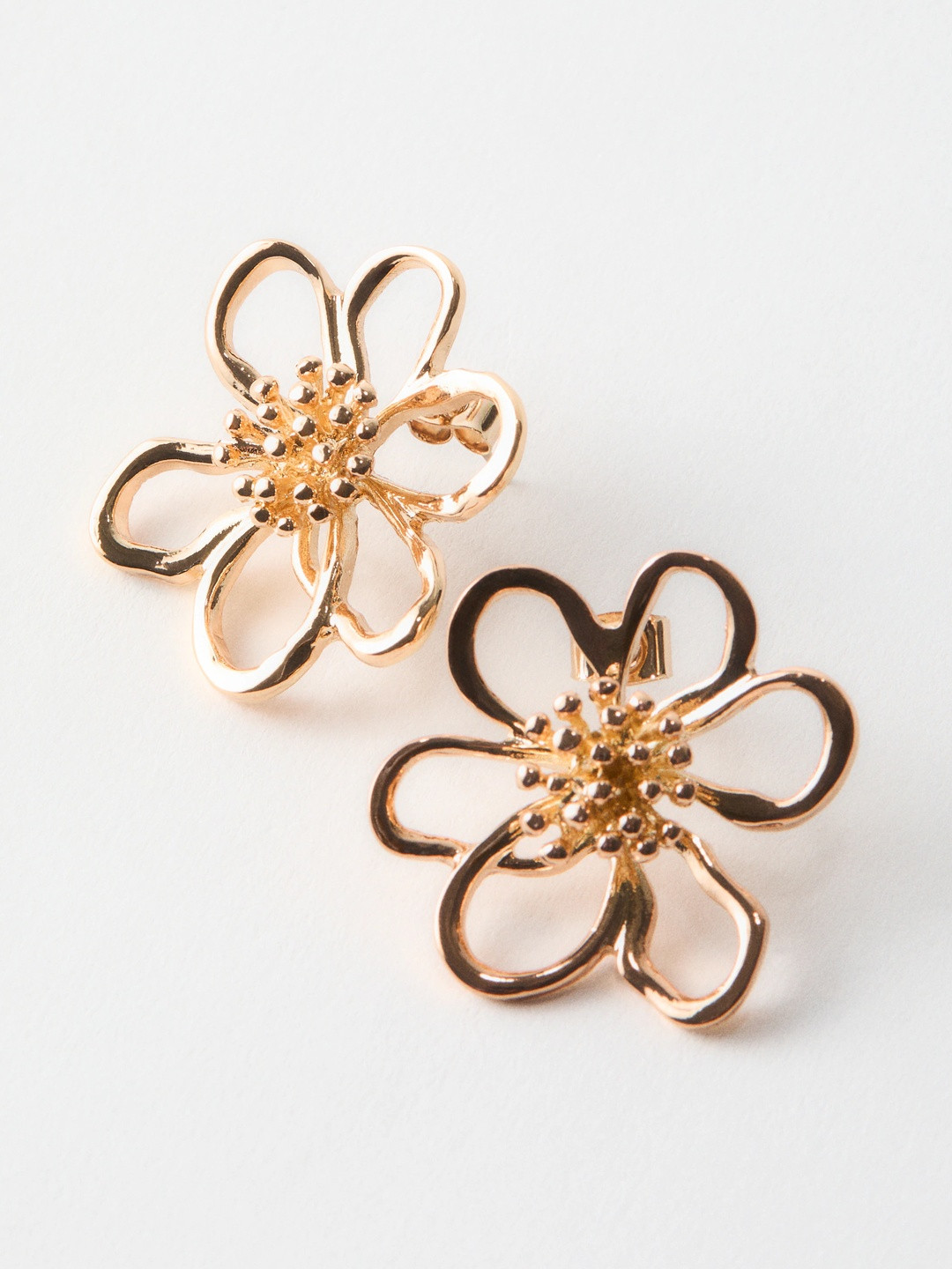 H&M Flower-Shaped Earrings