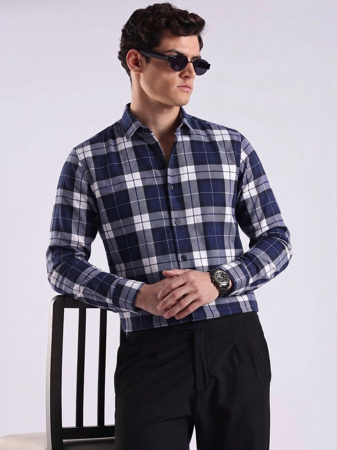 VELKYNOX Men Comfort Slim Fit Tartan Checks Checked Casual Shirt