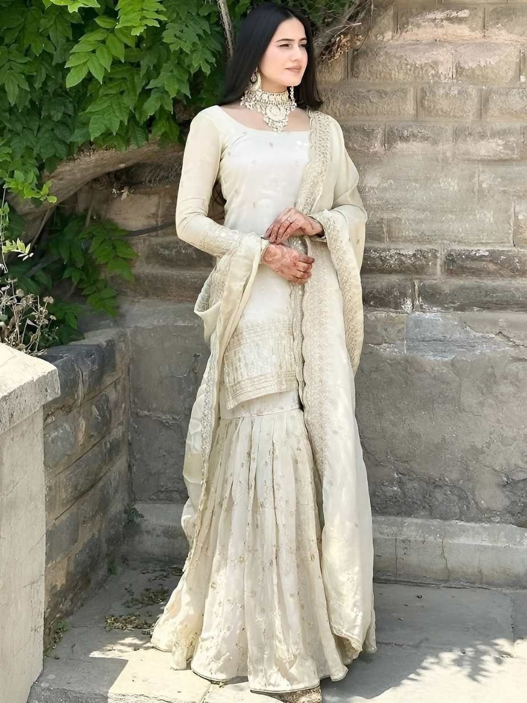 HAMSIKA Women Ethnic Motifs Embroidered Regular Sequinned Kurta with Sharara & With Dupatta
