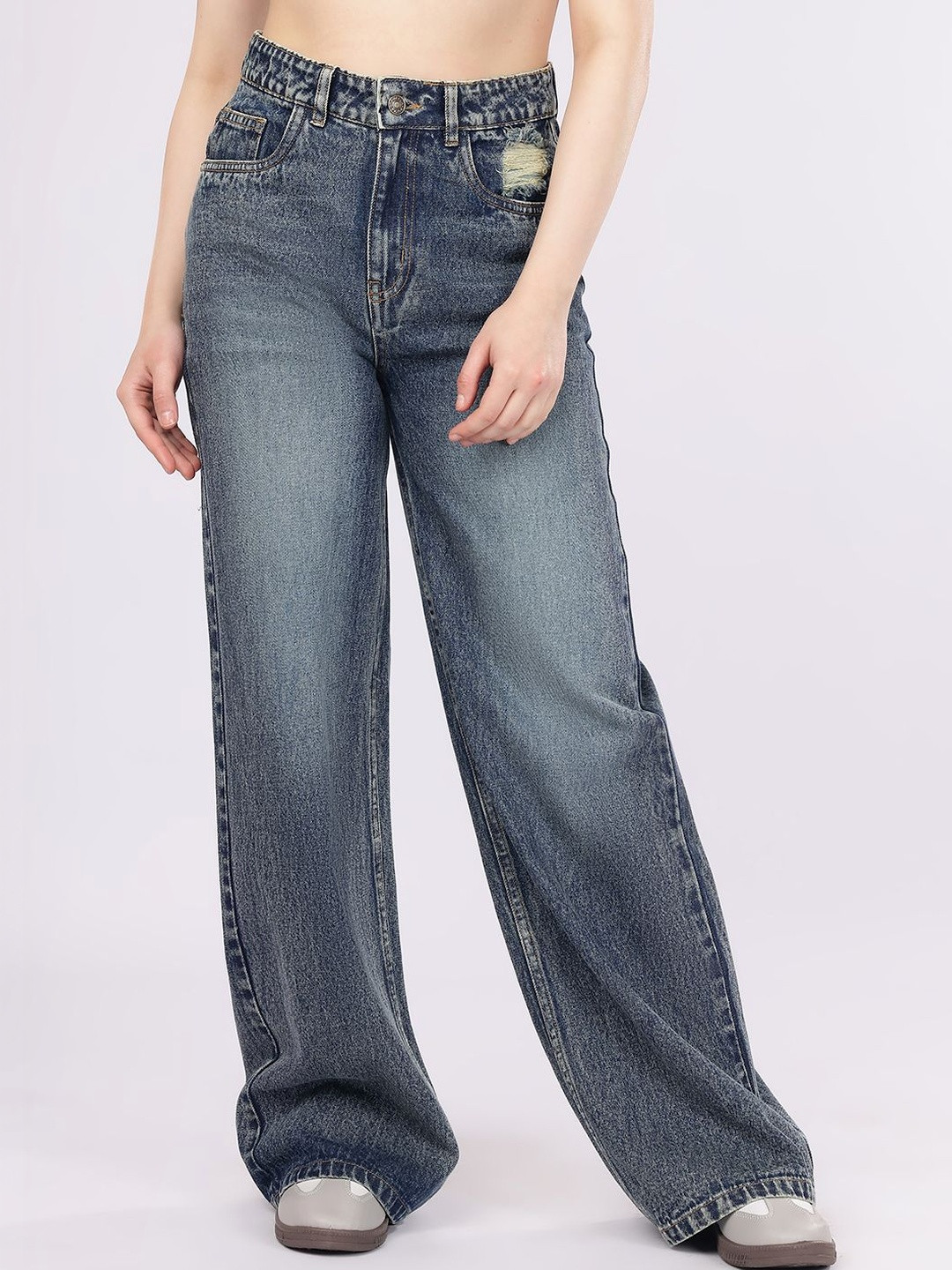 DOZER Women High-Rise Mildly Distressed Light Fade Jeans