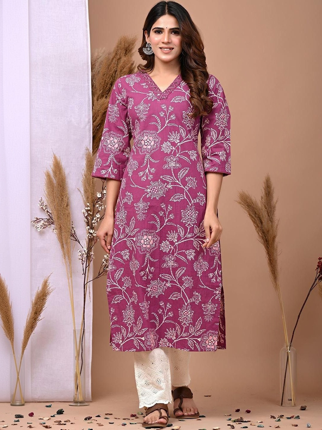 lavandis Floral Printed V-Neck Pure Cotton Kurti