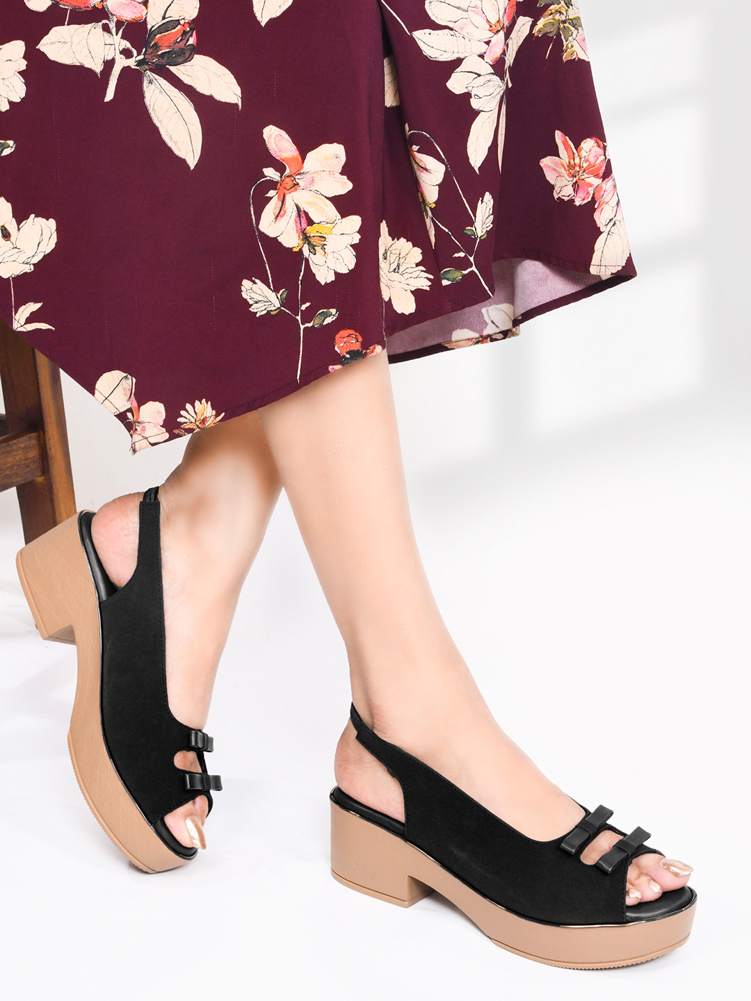 JM Looks Embellished Block Sandals with Bows