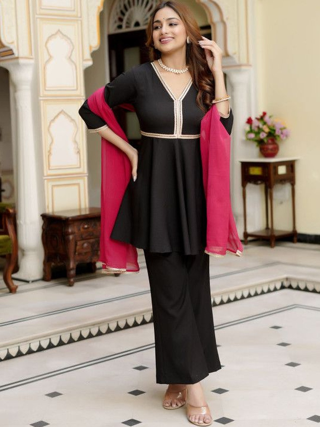 SANTOPERA DESIGNER Women Empire Gotta Patti Kurta with Palazzos & With Dupatta