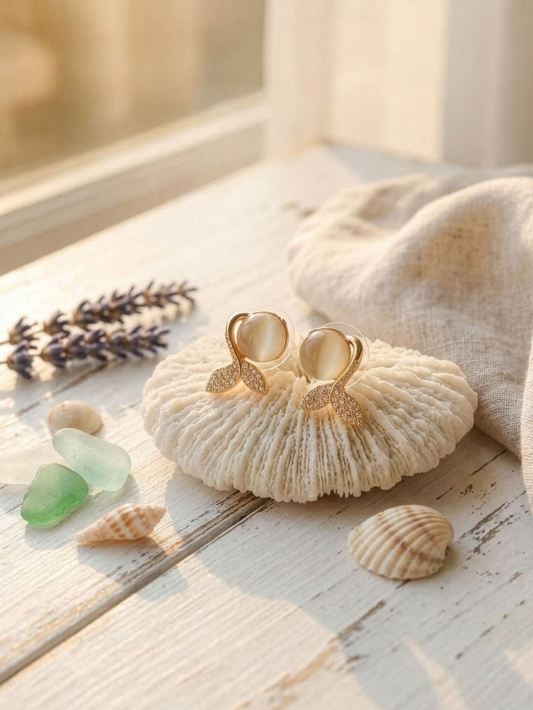 Chimes Mermaid Tail Gold-Plated Studs