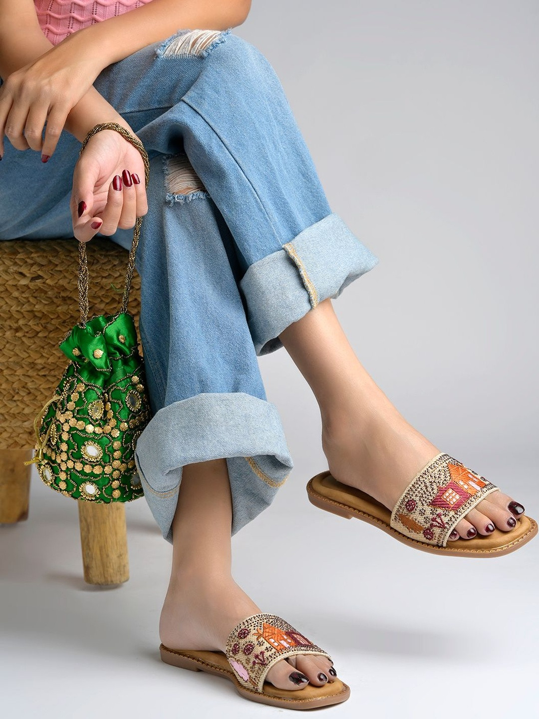 Shoetopia Women Embellished Open Toe Flats with Embroidered
