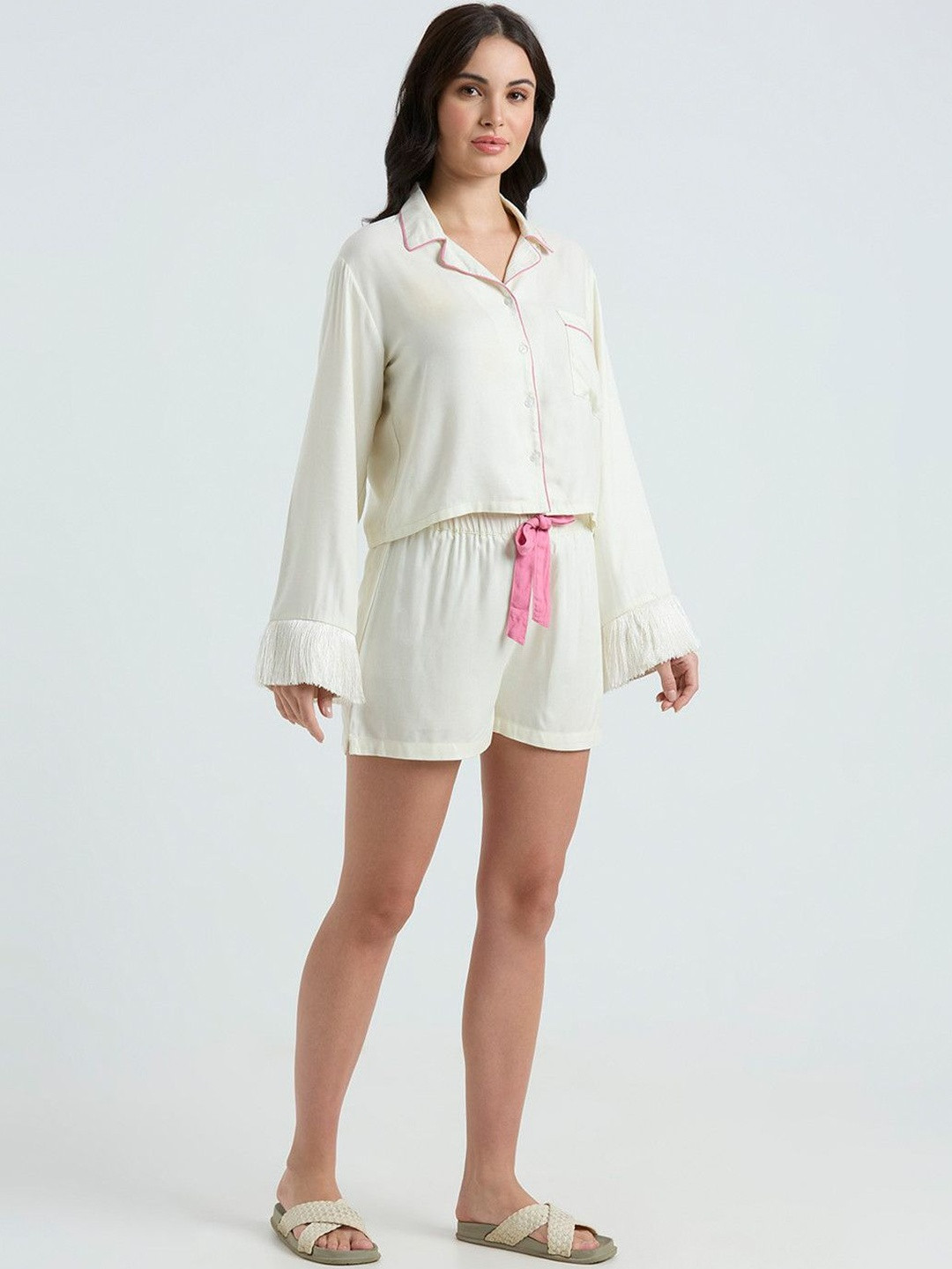 AMMARZO Fringe Cuffs Lounge Set