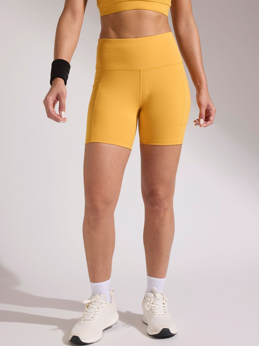 INCITE Women Training or Gym Shorts