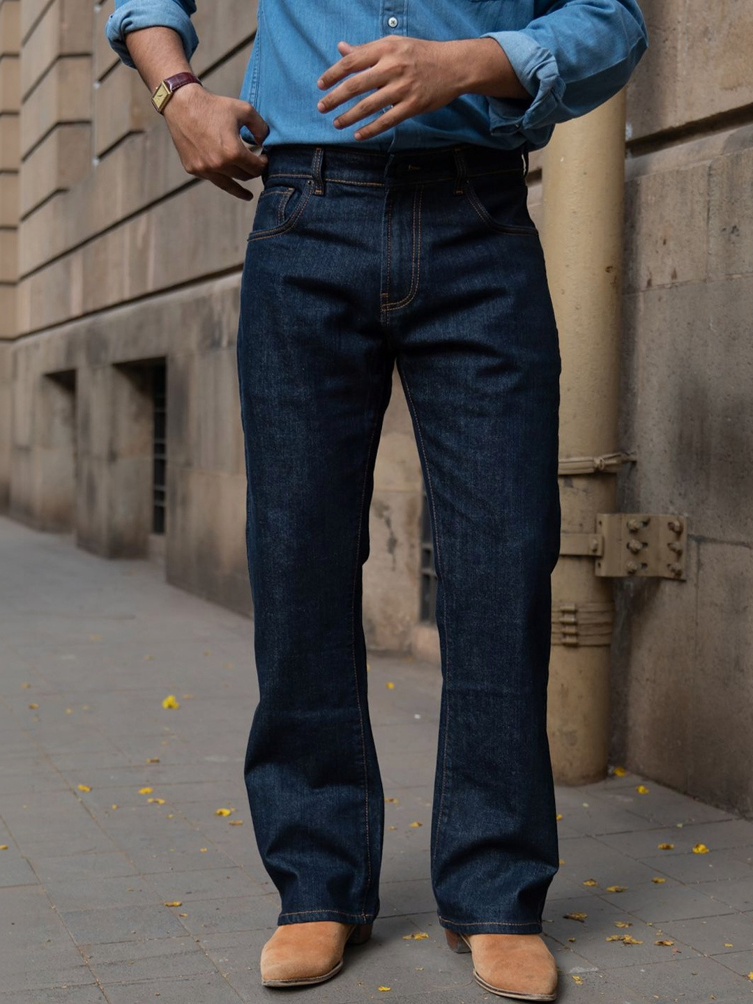 Powerlook Men Bootcut Mid-Rise Mildly Distressed Jeans