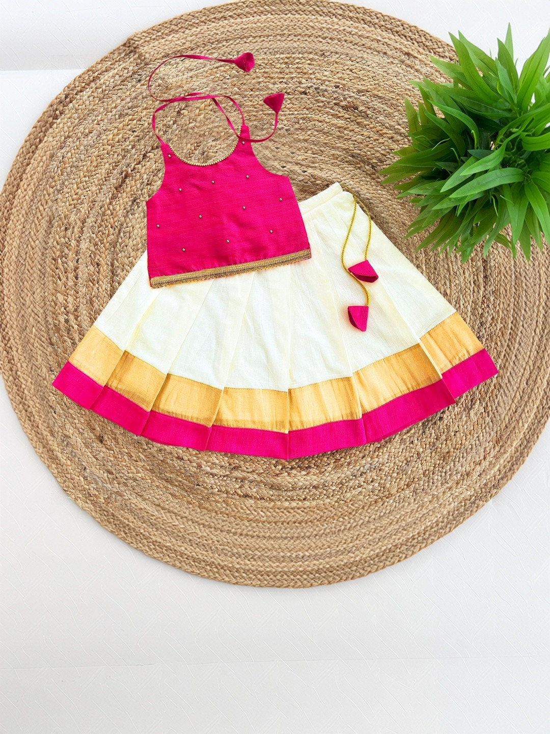 STANWELLS KIDS Girls Embellished Beads and Stones Ready to Wear Lehenga