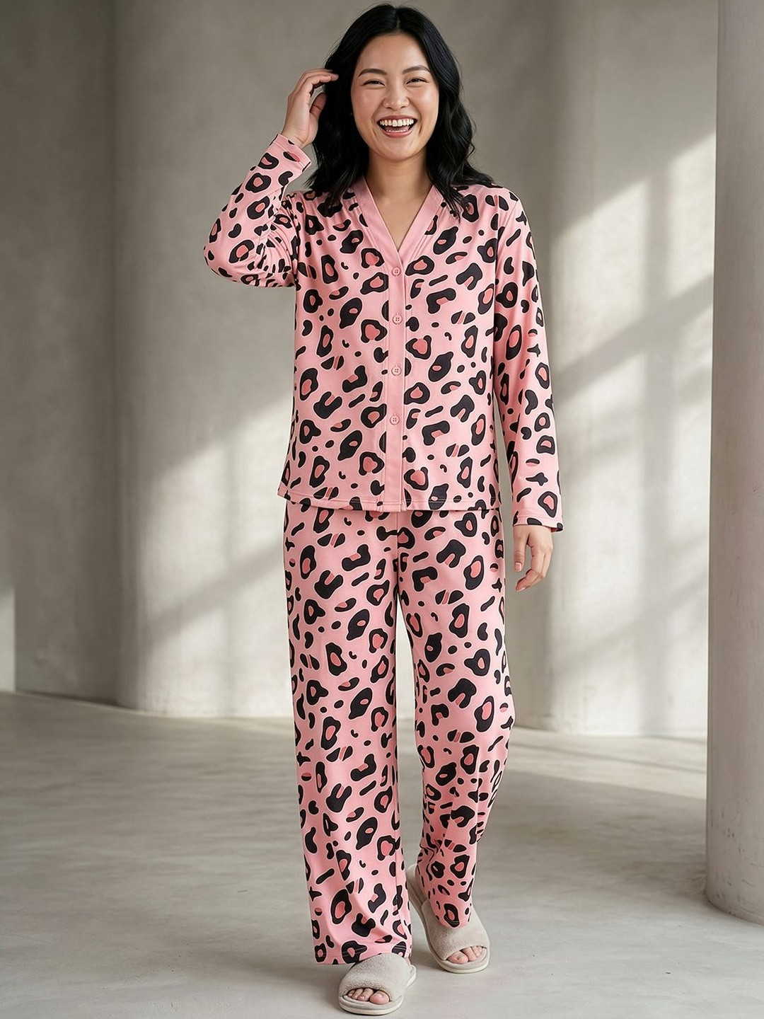 Lugo Women Night suit