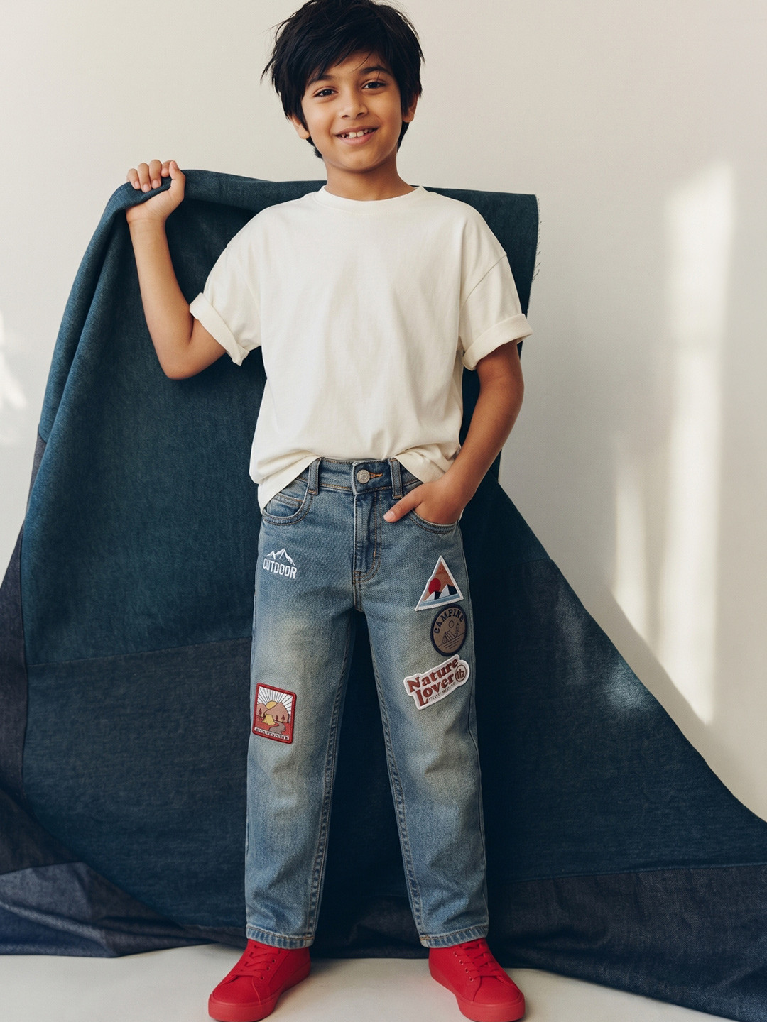 TALES & STORIES Boys Embroidered Slim Fit Light Fade Mid-Rise Stretchable Jeans