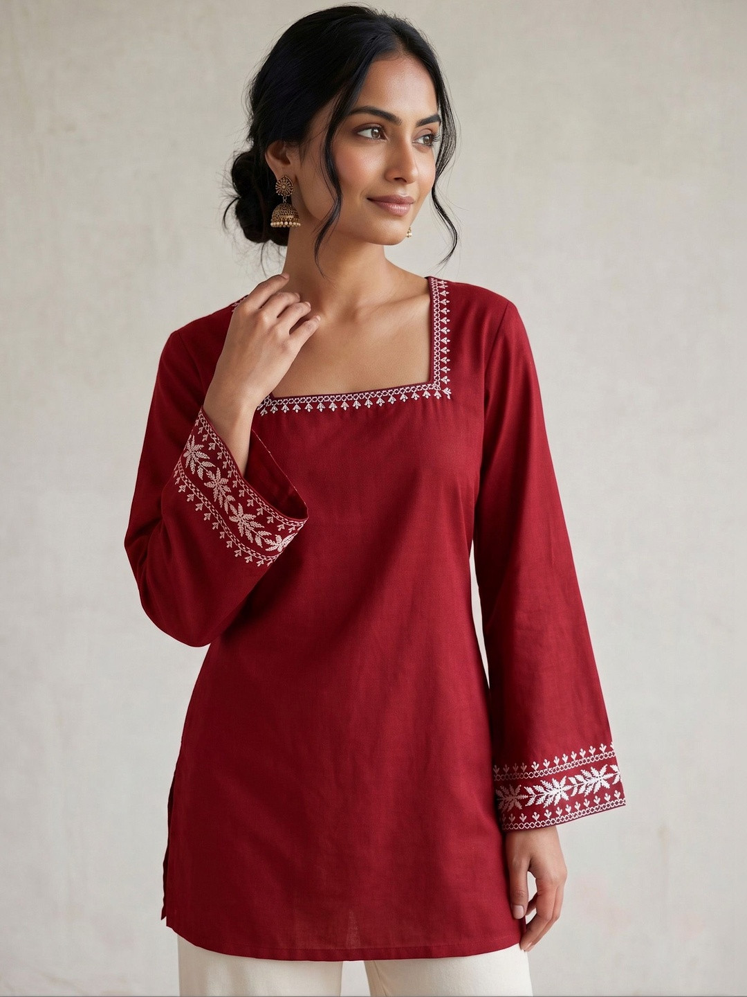 Mahiras Comfort Embellished Embroidered Ethnic Top