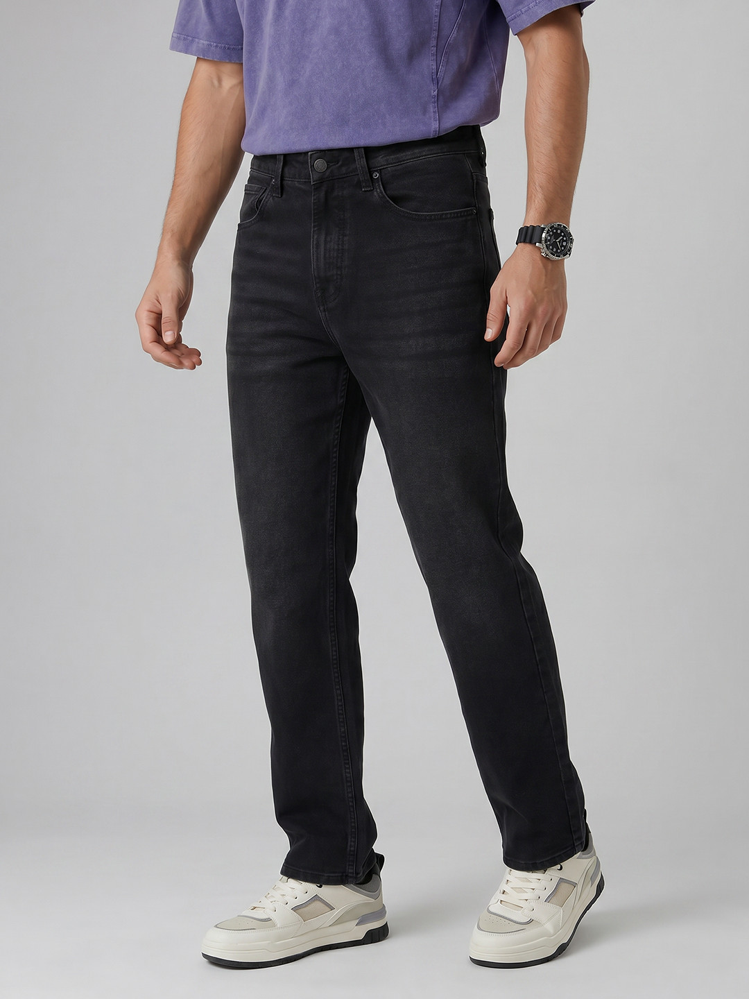 Spykar Men Ikemen Mid Rise Relaxed Fit Black Jeans