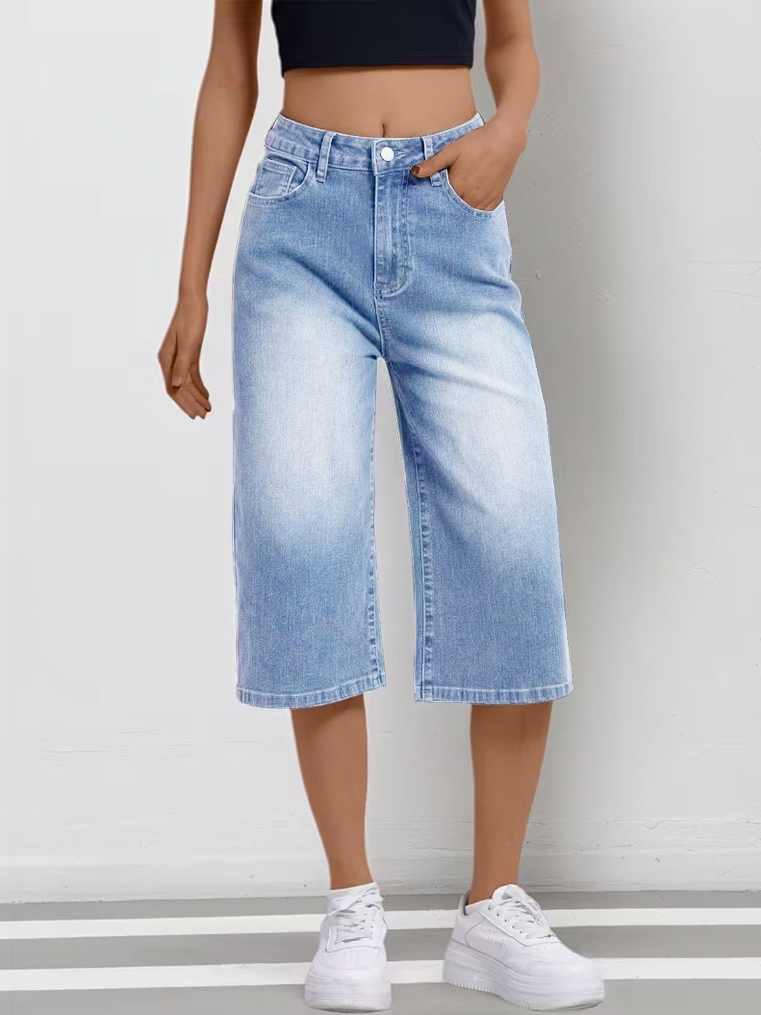 Nifty Women Capris