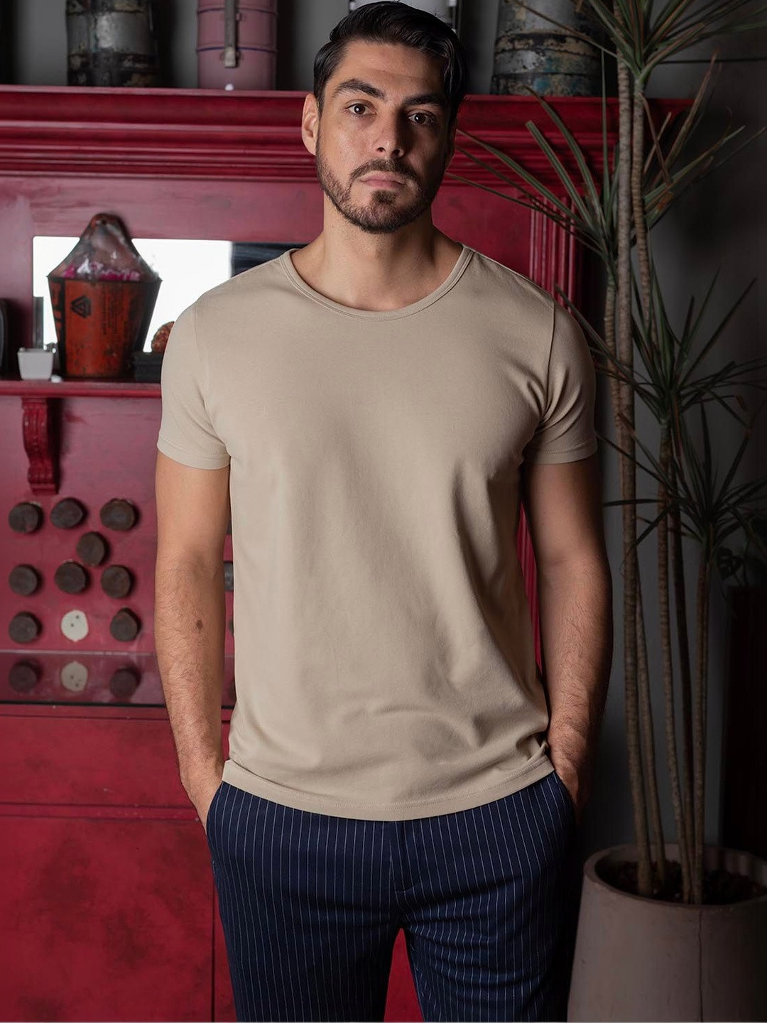 ARISTOBRAT Pique Frost Almond T-Shirt