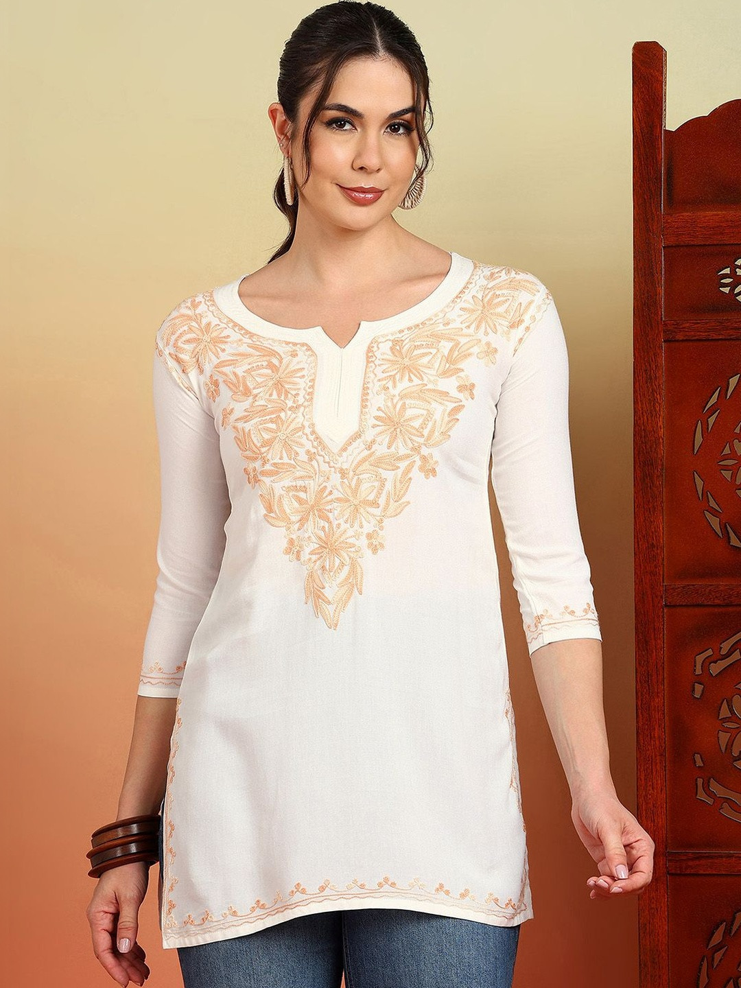 TOP N THREAD Women Cream Kashmiri Aari Floral Embroidered Liva Rayon Short Kurtis