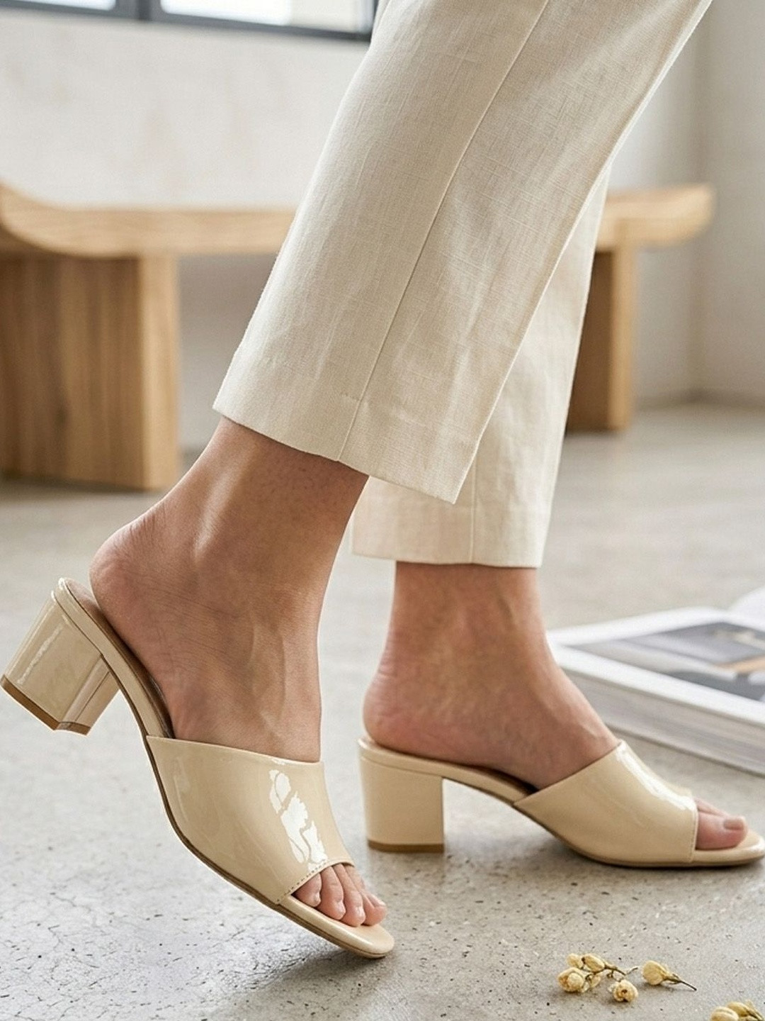 Ravis Women Cream Glossy Open Toe Block Heels